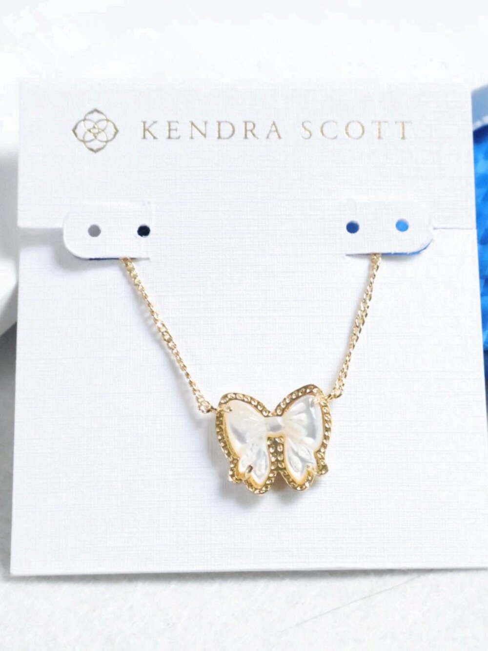 Kendra Scott Haley Bow Gold Ivory Mother-of-Pearl Necklace NEW Perfect condition